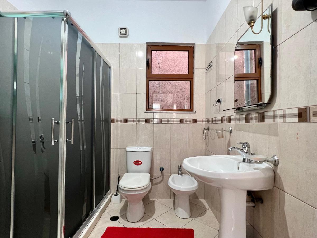 Comfort Home-Apartment Tiranë Luaran gambar
